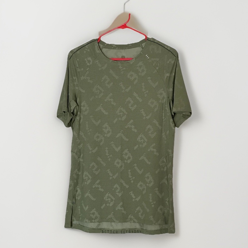 Lululemon Better Everyday Shirt Mens Green Short‎ Sleeve Crew Neck No Size Tag